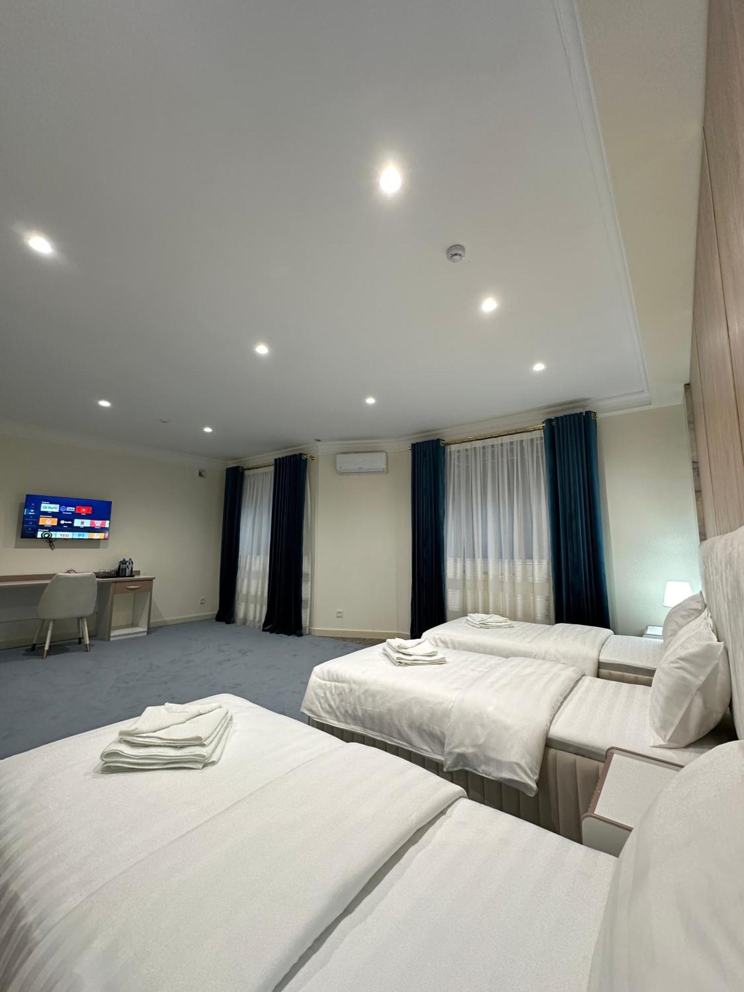 Nur Makon Hotel Tasjkent Buitenkant foto