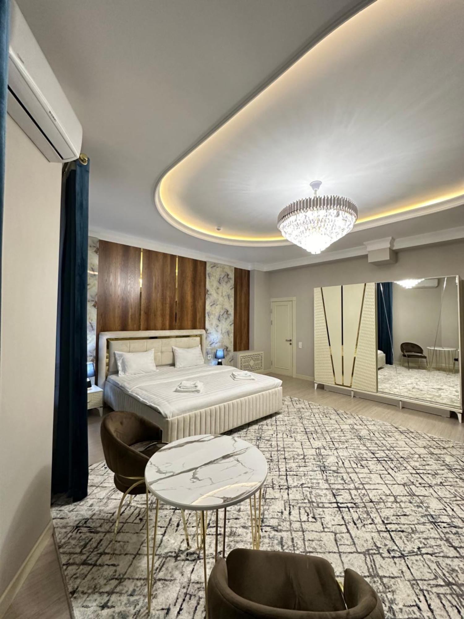 Nur Makon Hotel Tasjkent Buitenkant foto