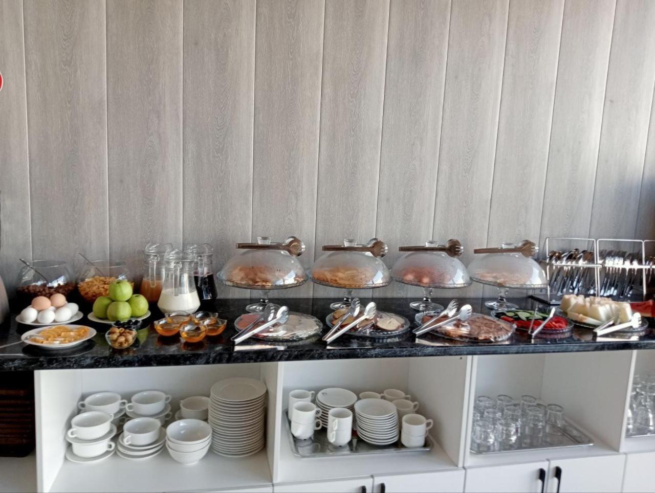 Nur Makon Hotel Tasjkent Buitenkant foto